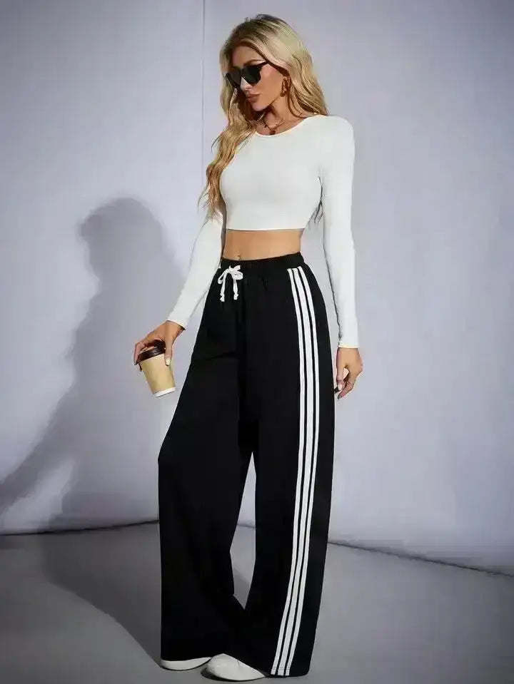 Black Side Stripe Cargo Wide-Leg Trouser.(Perfect For All Season)